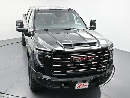2025 GMC Sierra 2500 AT4