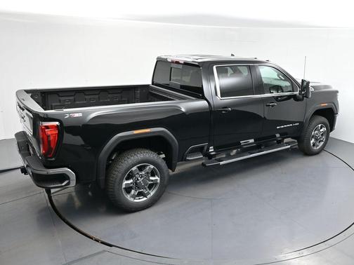 Onyx Black 2026 GMC Sierra 3500 SLE
