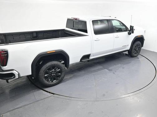 2026 GMC Sierra 3500 AT4