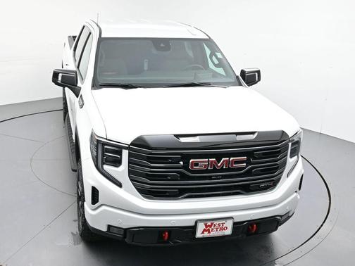 Summit White 2026 GMC Sierra 1500 AT4