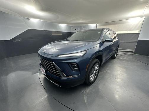 2025 Buick Enclave Preferred FWD