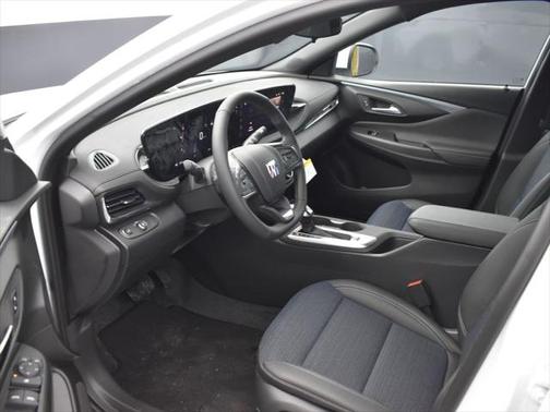 2025 Buick Envista Preferred FWD