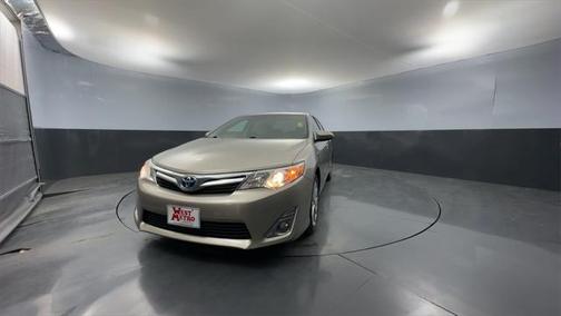 2013 Toyota Camry Hybrid XLE