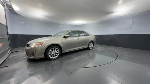 2013 Toyota Camry Hybrid XLE