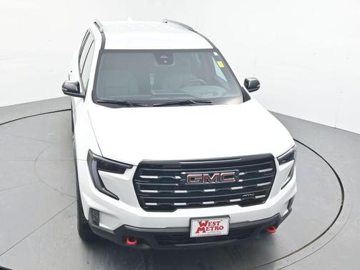 2024 GMC Acadia AWD AT4