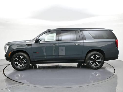 Midnight Pine 2026 GMC Yukon XL 4WD AT4