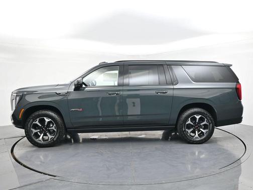 2026 GMC Yukon XL 4WD AT4