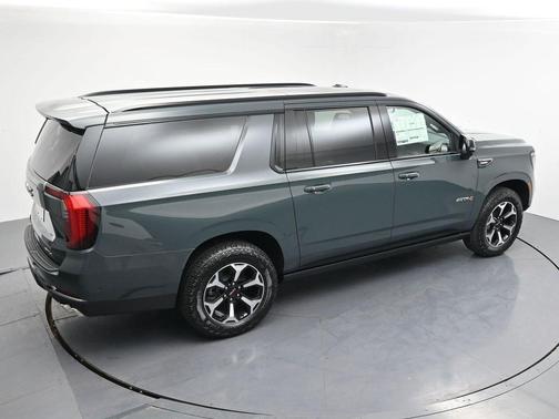 2026 GMC Yukon XL 4WD AT4