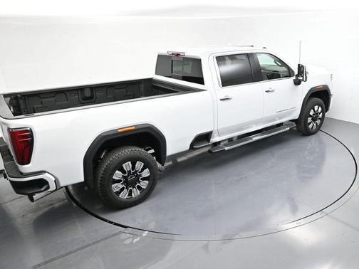 2025 GMC Sierra 3500 Denali
