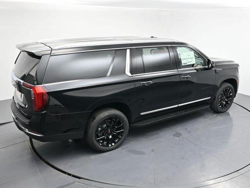 2026 GMC Yukon XL 4WD Elevation