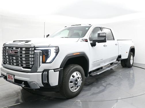 2026 GMC Sierra 3500 Denali