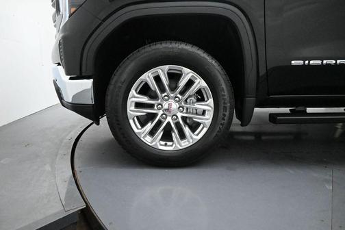 Onyx Black 2026 GMC Sierra 1500 Pro