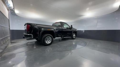 2025 GMC Sierra 3500 SLE