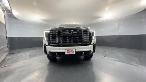 2025 GMC Sierra 3500 Denali