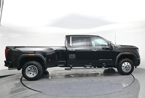 2026 GMC Sierra 3500 Denali
