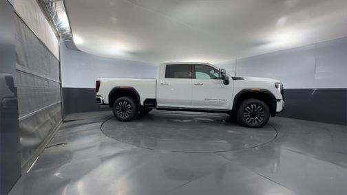 2025 GMC Sierra 3500 Denali
