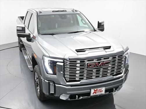 2025 GMC Sierra 3500 Denali