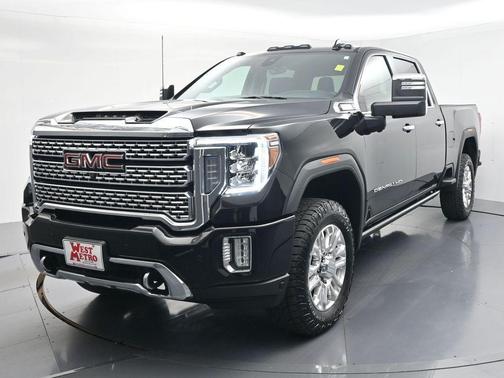 Onyx Black 2022 GMC Sierra 3500 Denali