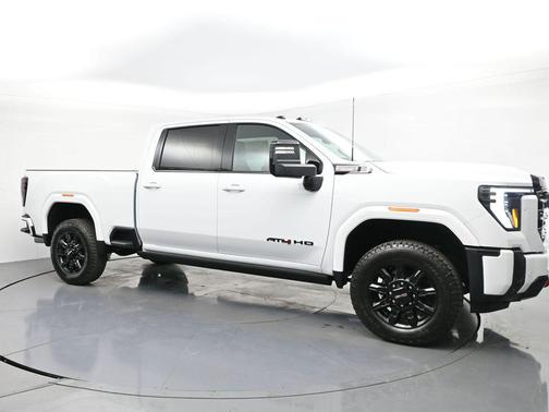 Summit White 2026 GMC Sierra 3500 AT4