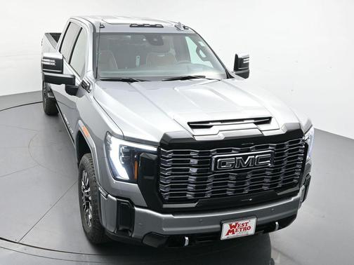 Sterling Metallic 2026 GMC Sierra 3500 Denali