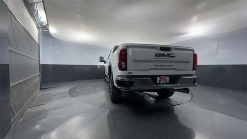 2024 GMC Sierra 2500 SLE