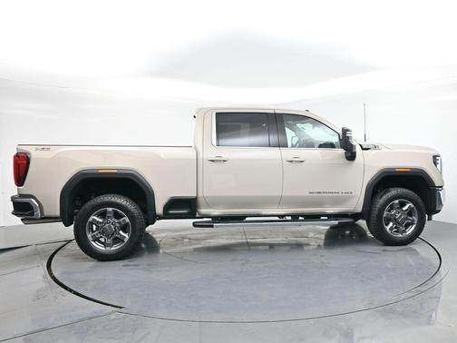 2026 GMC Sierra 3500 SLE