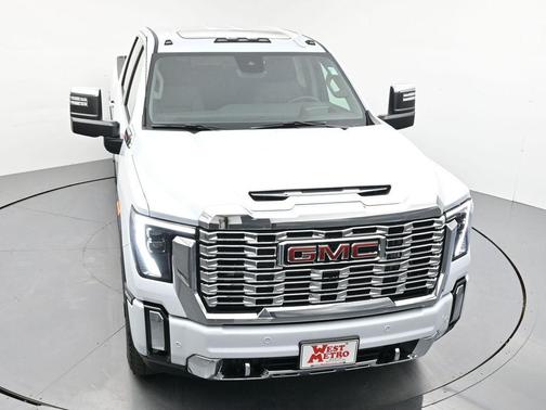 2026 GMC Sierra 3500 Denali