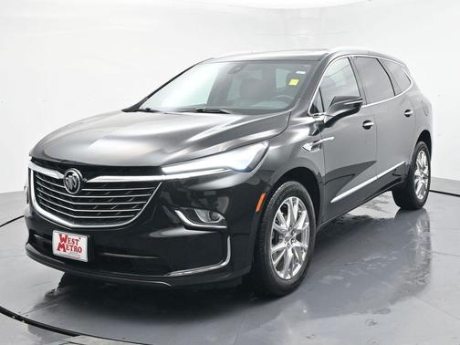 2023 Buick Enclave Essence AWD
