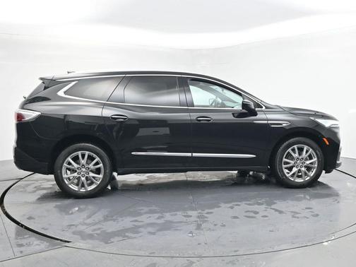 2023 Buick Enclave Essence AWD
