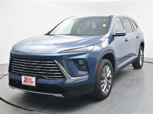 2025 Buick Enclave Preferred FWD