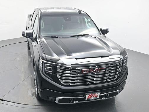 Onyx Black 2026 GMC Sierra 1500 Denali