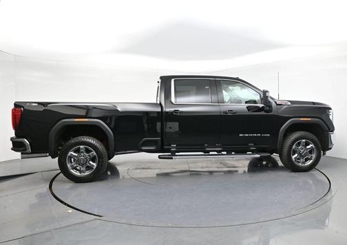 Onyx Black 2026 GMC Sierra 3500 SLE