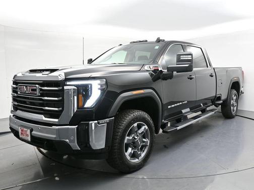 Onyx Black 2026 GMC Sierra 3500 SLE