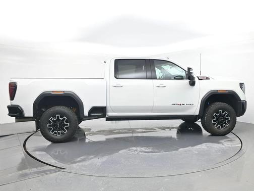 2025 GMC Sierra 2500 AT4X