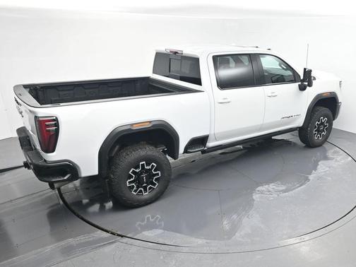 2025 GMC Sierra 2500 AT4X