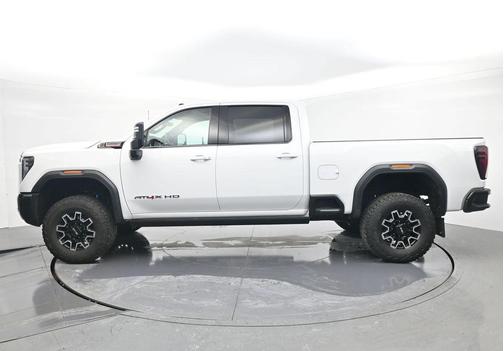 2025 GMC Sierra 2500 AT4X