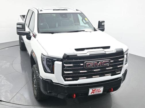2025 GMC Sierra 2500 AT4X