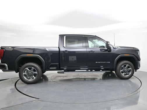 2026 GMC Sierra 3500 SLE