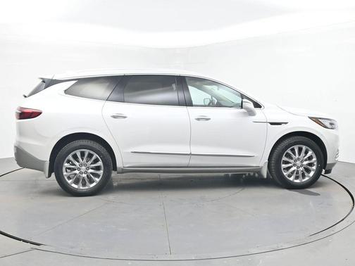2021 Buick Enclave AWD Essence