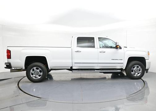 Summit White 2019 GMC Sierra 3500 Denali