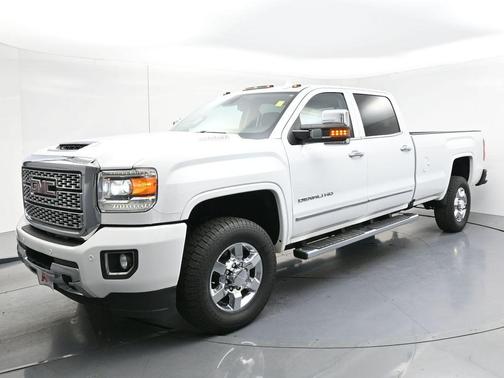 Summit White 2019 GMC Sierra 3500 Denali
