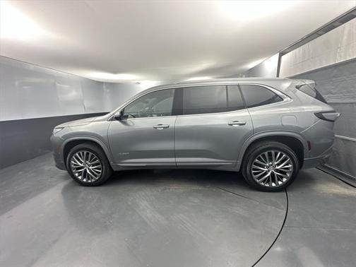 2025 Buick Enclave Avenir FWD
