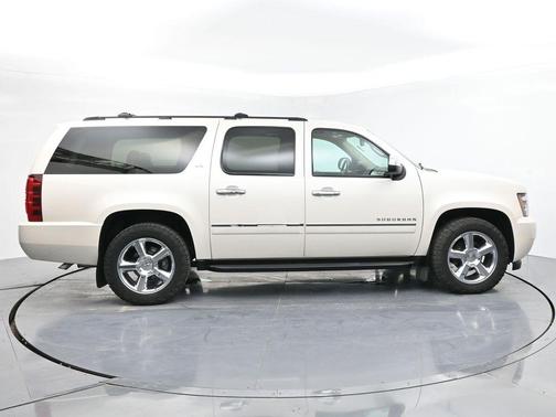 2014 Chevrolet Suburban 1500 LTZ