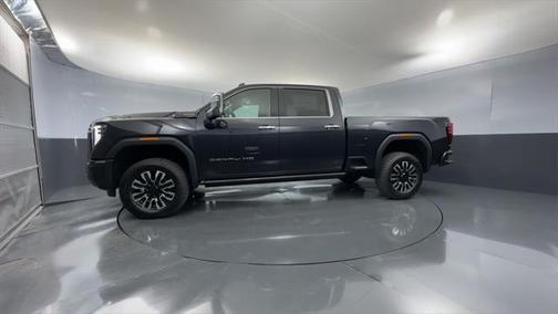 2025 GMC Sierra 3500 Denali