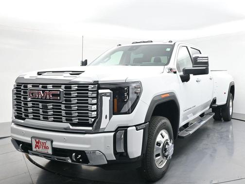 2026 GMC Sierra 3500 Denali