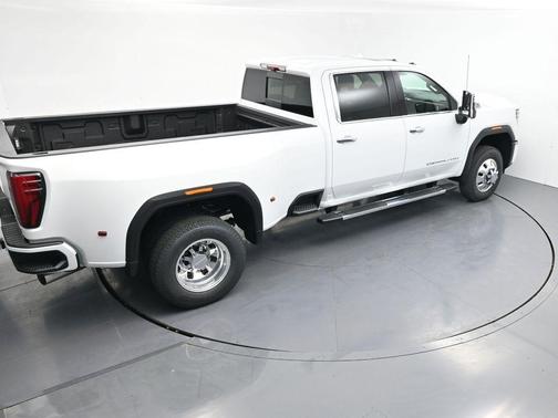 2026 GMC Sierra 3500 Denali