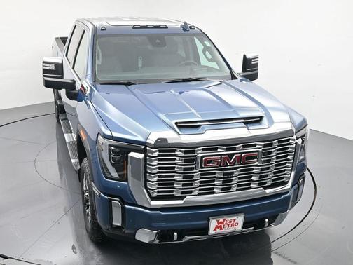 2026 GMC Sierra 3500 Denali