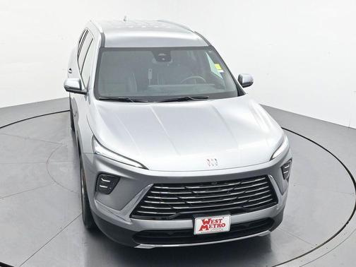 2025 Buick Enclave Preferred FWD