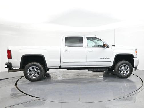2019 GMC Sierra 3500 Denali