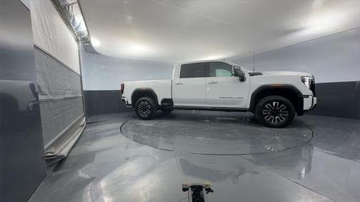 2025 GMC Sierra 3500 Denali